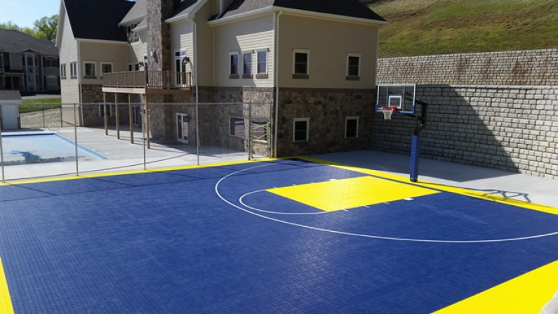 HomeCourt