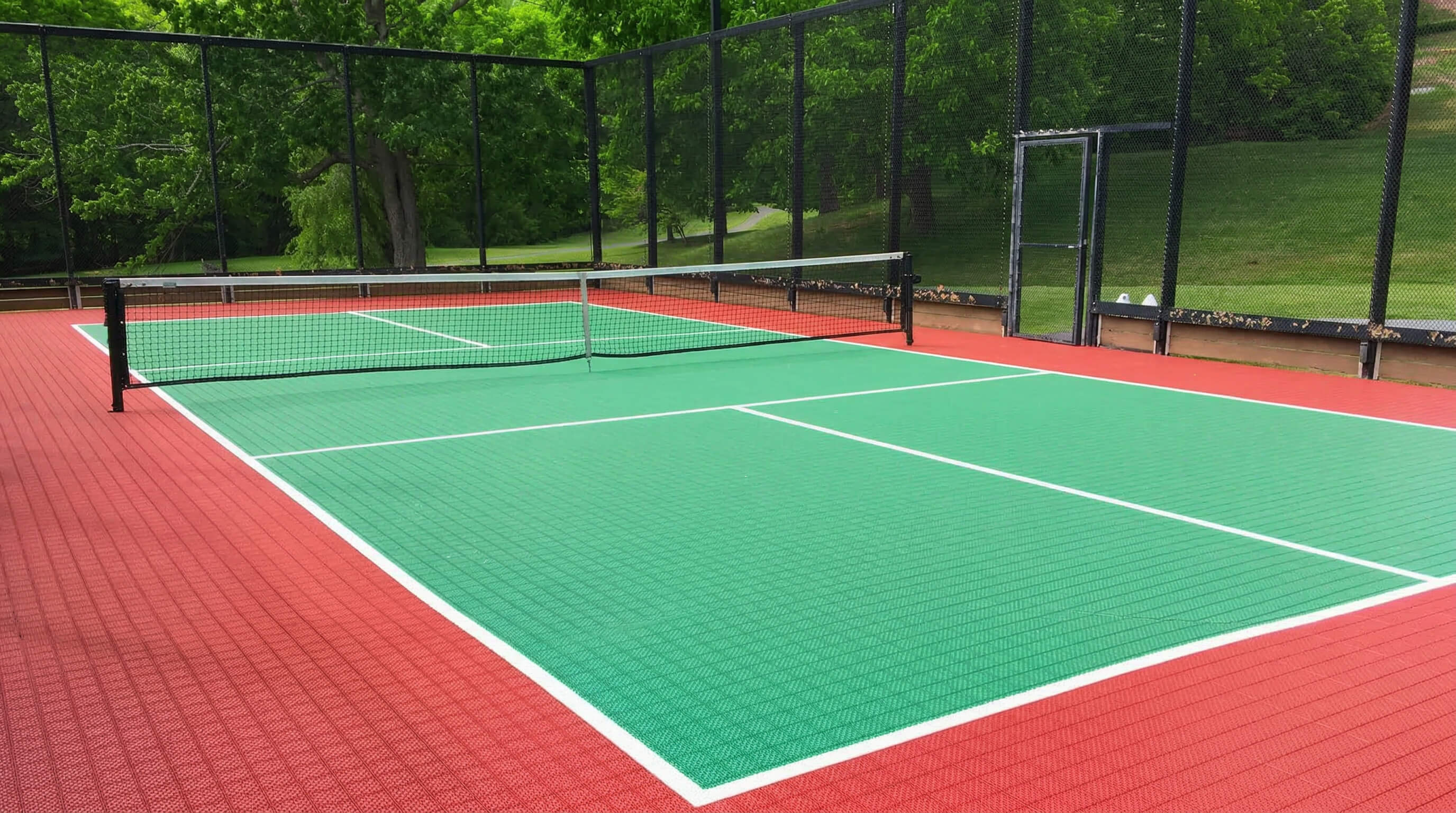 residential pickleball court hero 1